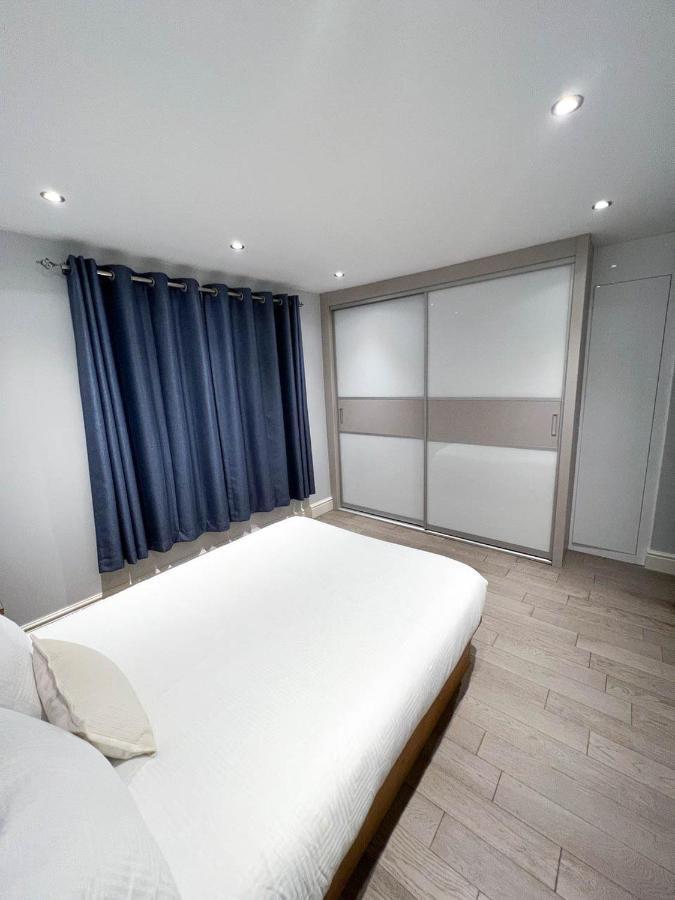 Modern 1 Bedroom Flat Close To Vauxhall Лондон Экстерьер фото